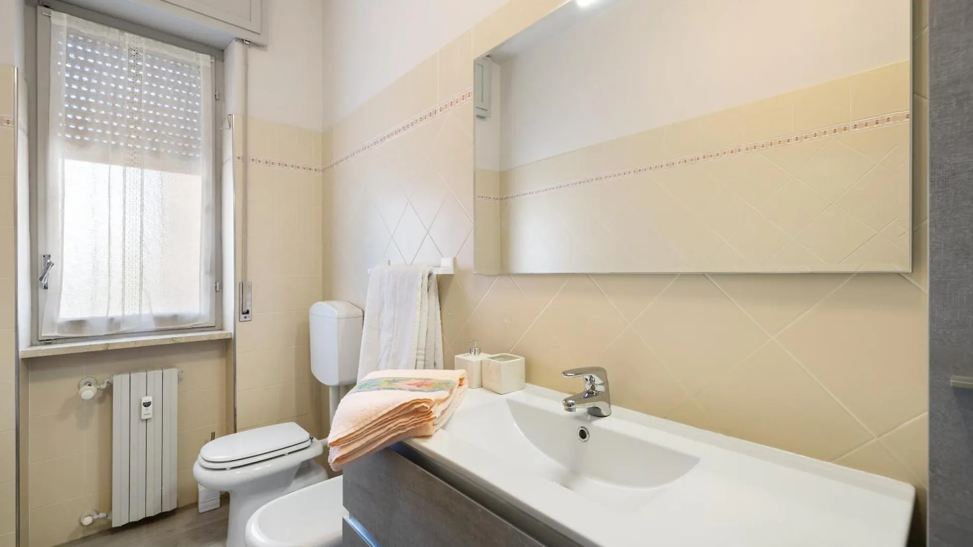Giaely Apartment Borghetto Santo Spirito Italy