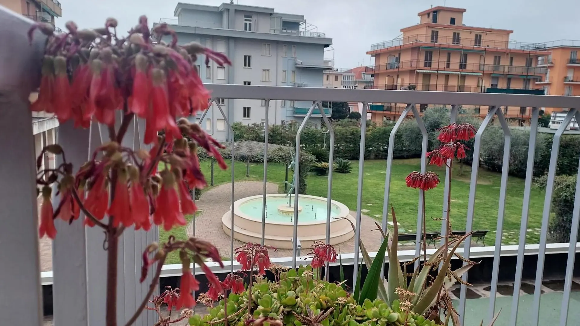 Giaely Apartment Borghetto Santo Spirito Italy